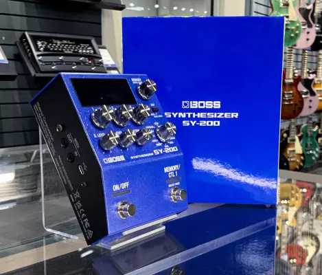 Store Special Product - BOSS - SY-200 Guitar Synthesizer